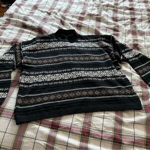 Liz Claiborne Patterned Sweater
